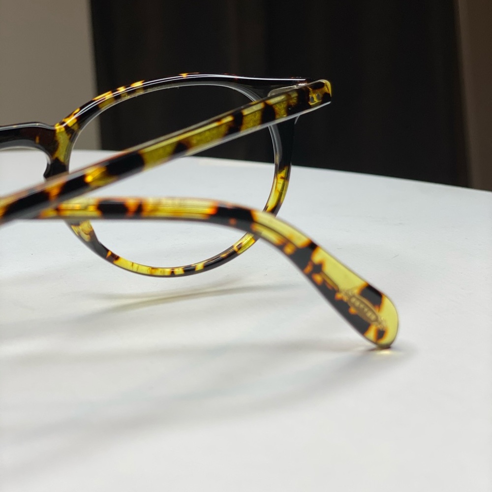 EUC Oliver Peoples Riley 48 Eyewear - Picture 5 of 13